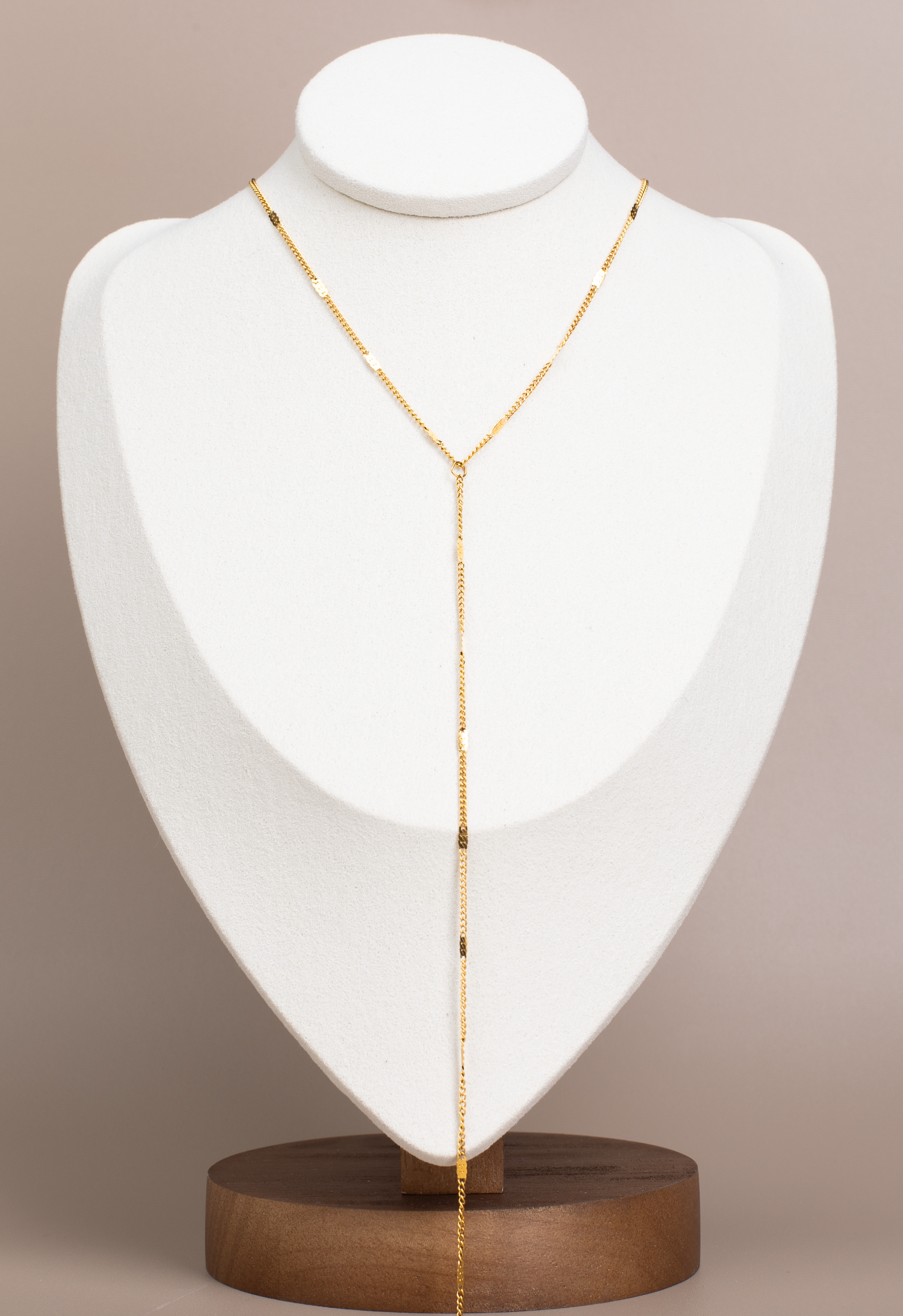 Minimalist Style - Tassel Necklace in Stylish Gold Design