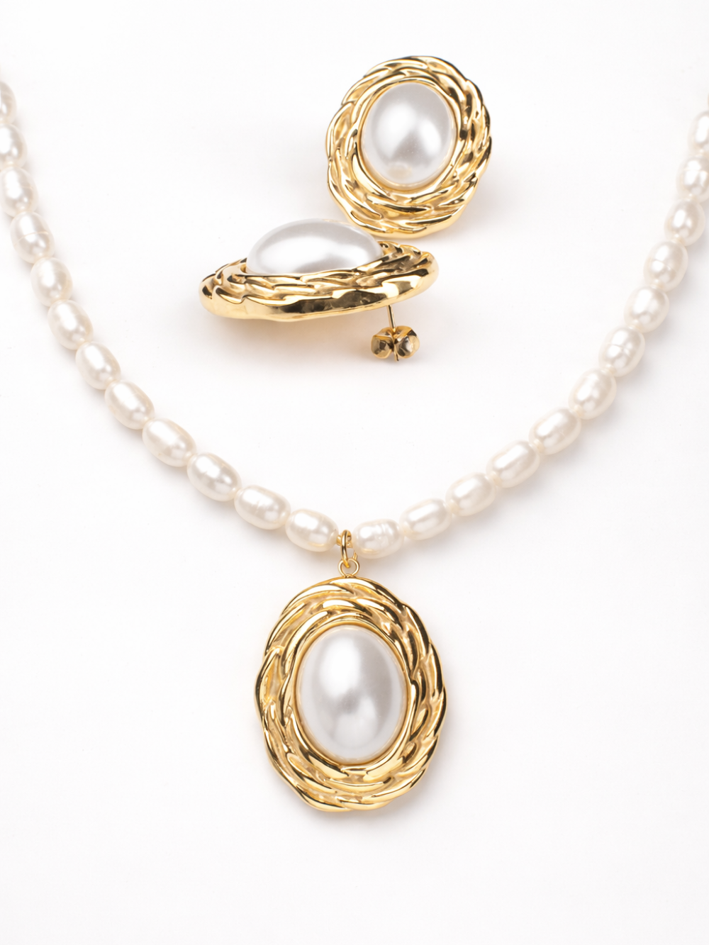 Baroque Pearl Frame Set